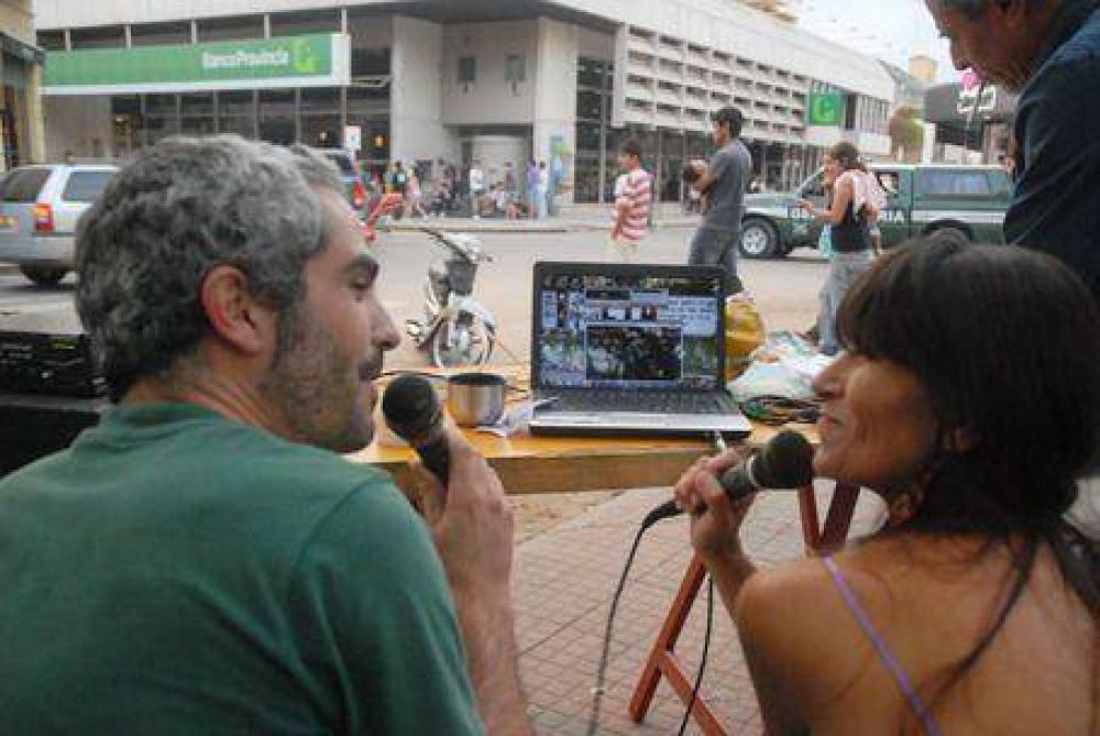 Radio abierta contra la contaminaci�n de Curtarsa