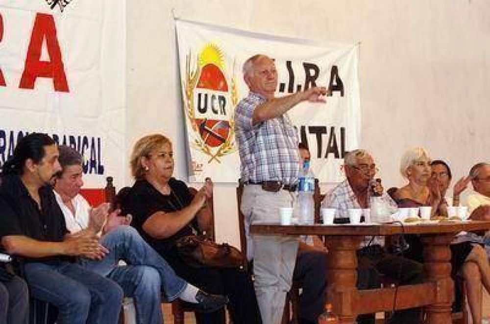 El MIRA dispar� duro contra el Gobierno