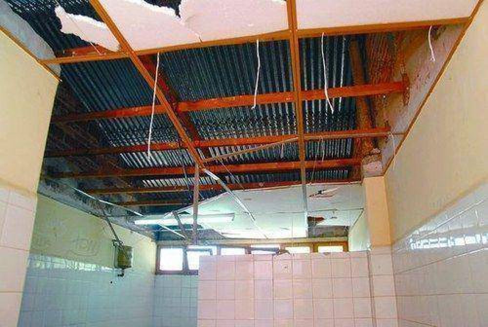  Sin plazos para arreglar las escuelas afectadas por la lluvia