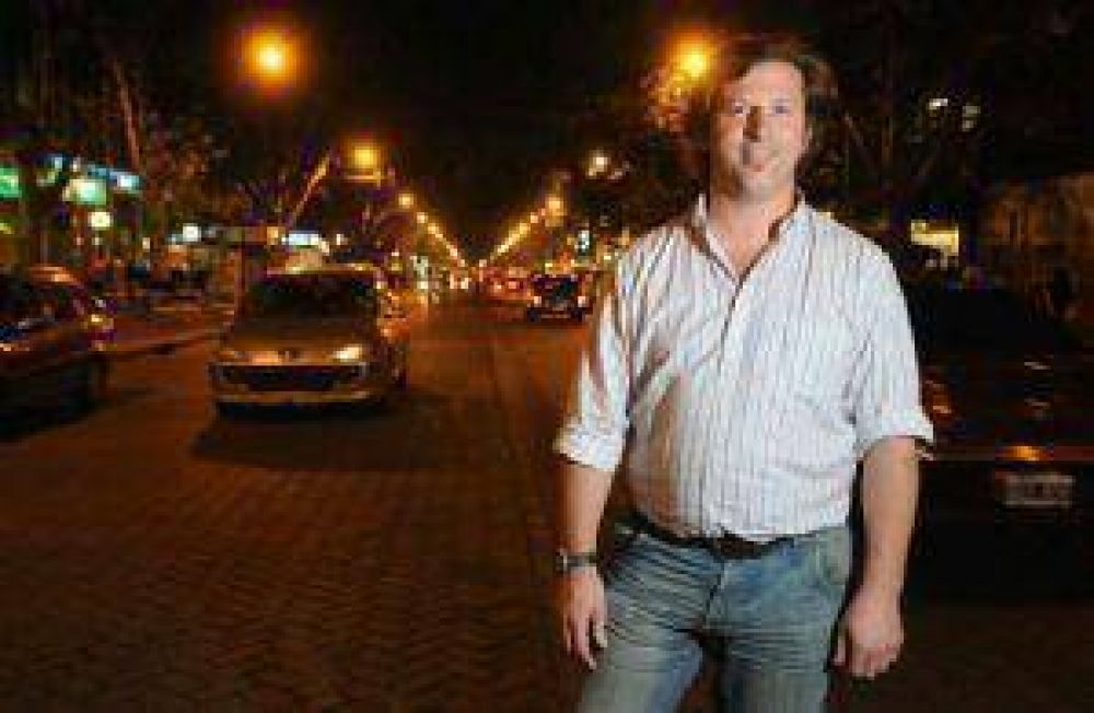 Guillermo Mosso: "Mendoza se ha quedado en el tiempo, est� estancada"