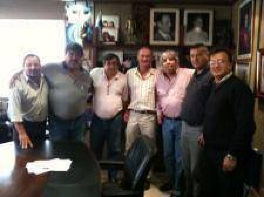 Movimiento de Trabajadores Marplatense se reuni� con Moyano