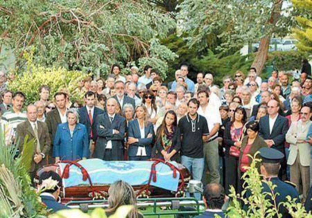 EMOCIONADO ADIOS A DON ATILIO VIGLIONE