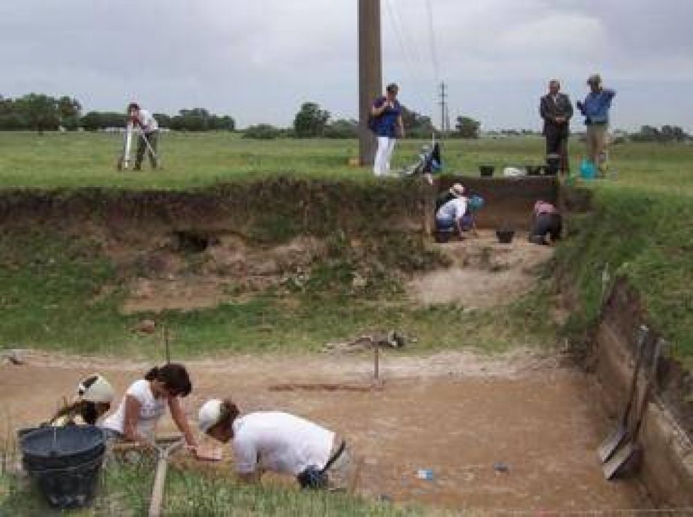 Retoman las excavaciones en el sitio arqueol�gico Arroyo Seco
