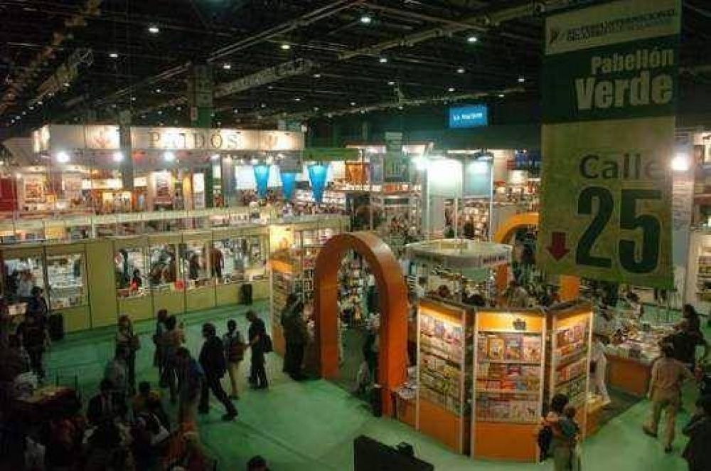 SADOP Jun�n visita la Feria del Libro de Buenos Aires