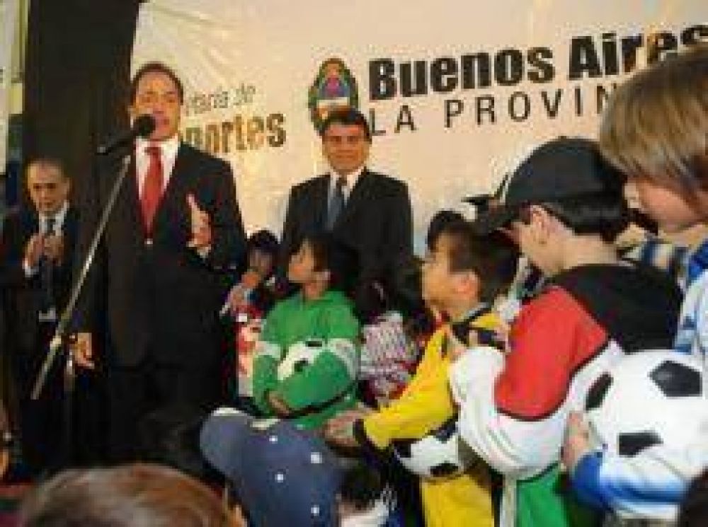 Scioli presenta los Juegos Deportivos "BA 2010"