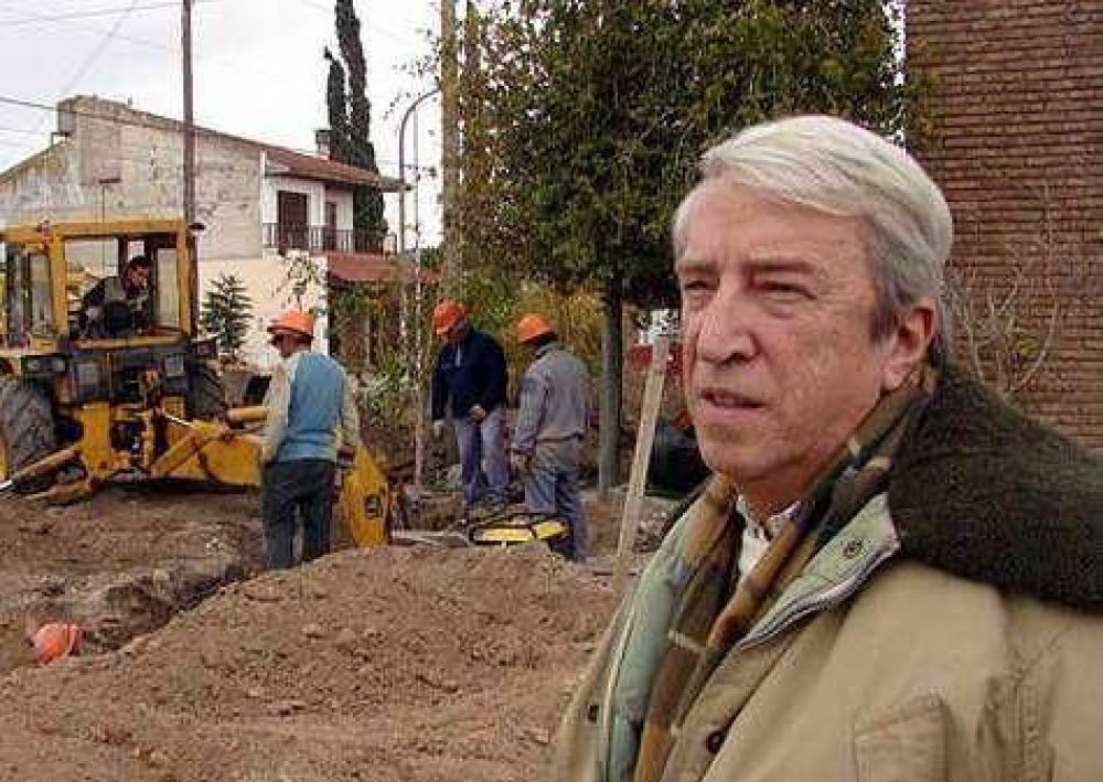 Lorenzo Yaez: "En Olavarra hay un uso racional, el desafo pasa por la extensin de la red sanitaria"