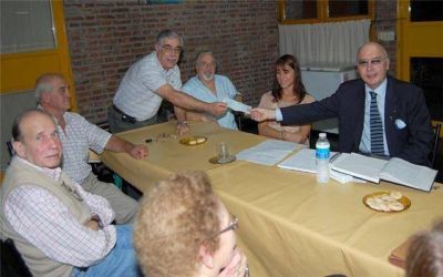 Gorosito entreg� 30.000 pesos a Cetidim