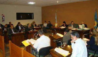 En una sesi�n express, s�lo gener� debate la continuidad de la Terminal de �mnibus