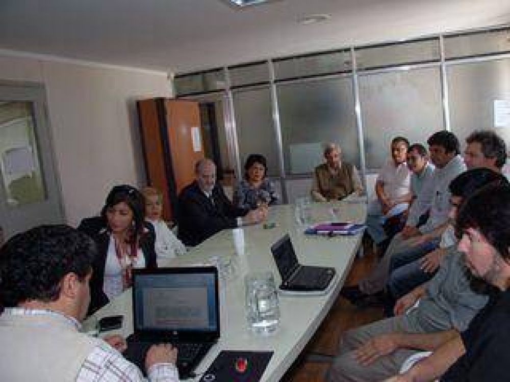 El gobierno ofert� a los docentes un 18 % a completarse en el mes de julio