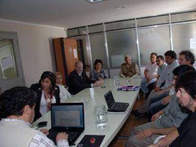 El gobierno ofert� a los docentes un 18 % a completarse en el mes de julio