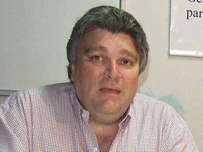 D�az impulsar� la provincializaci�n del hospital Alende