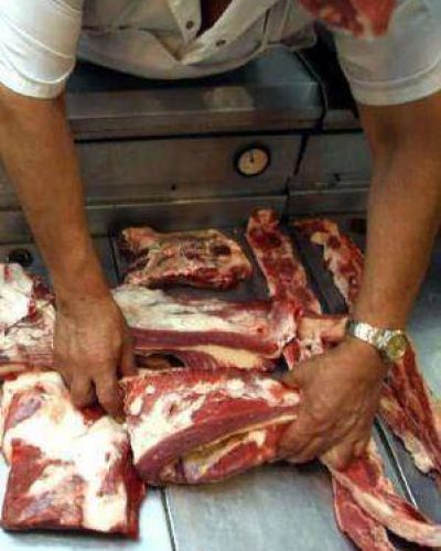 Por los altos precios, la ingesta de carne cay� 19,3%