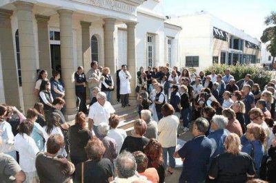 Frente al Hospital, los municipales rechazaron la oferta del Ejecutivo