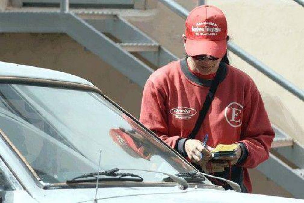 Estacionamiento: Bomberos busca que el HCD apruebe el aumento y otros cambios