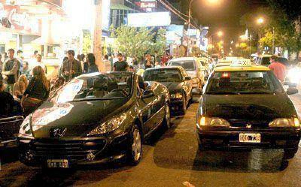 Propietarios de locales gastron�micos podr�an pagar taxi a quienes consuman alcohol