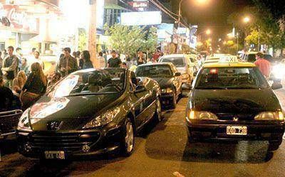 Propietarios de locales gastron�micos podr�an pagar taxi a quienes consuman alcohol