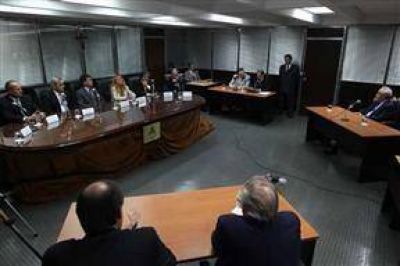Destituyen por unanimidad al juez Faggionatto M�rquez