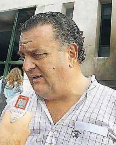 Baradero: Intendente pidi� la renuncia a todo su equipo 