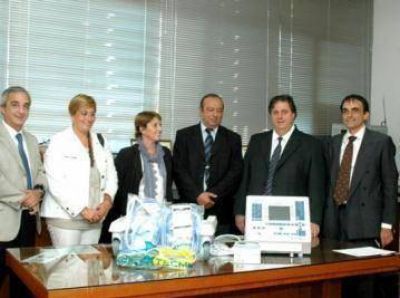 La Provincia entreg� un respirador para el hospital