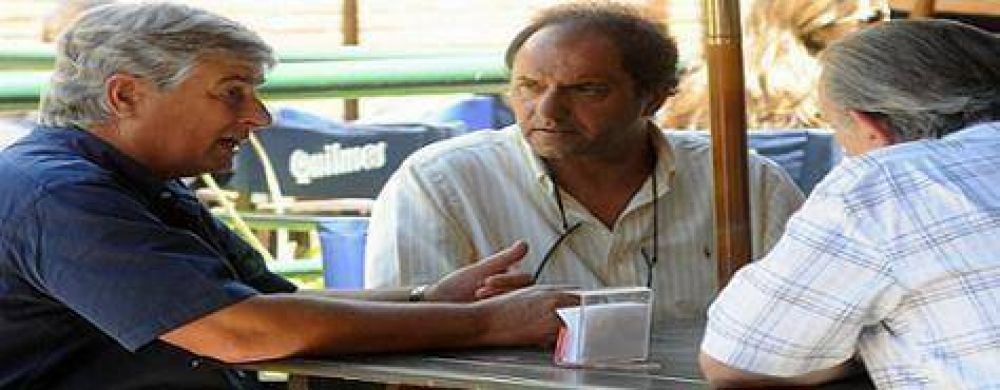 Blas Altieri: "Scioli es mi amigo, pero �l respeta la decisi�n de su partido"