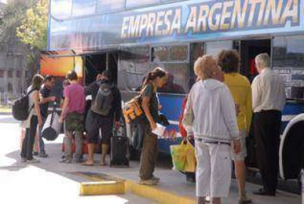 Tambi�n se agotan pasajes de los micros adicionales