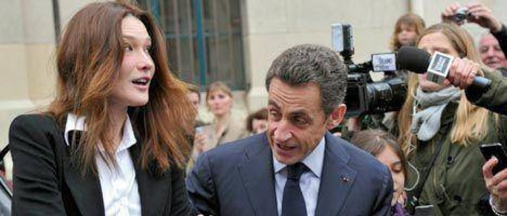 A Sarkozy no lo apoya ni su familia