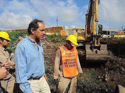BROWN: Scioli visit� Burzaco y se comprometi� a "erradicar las villas"