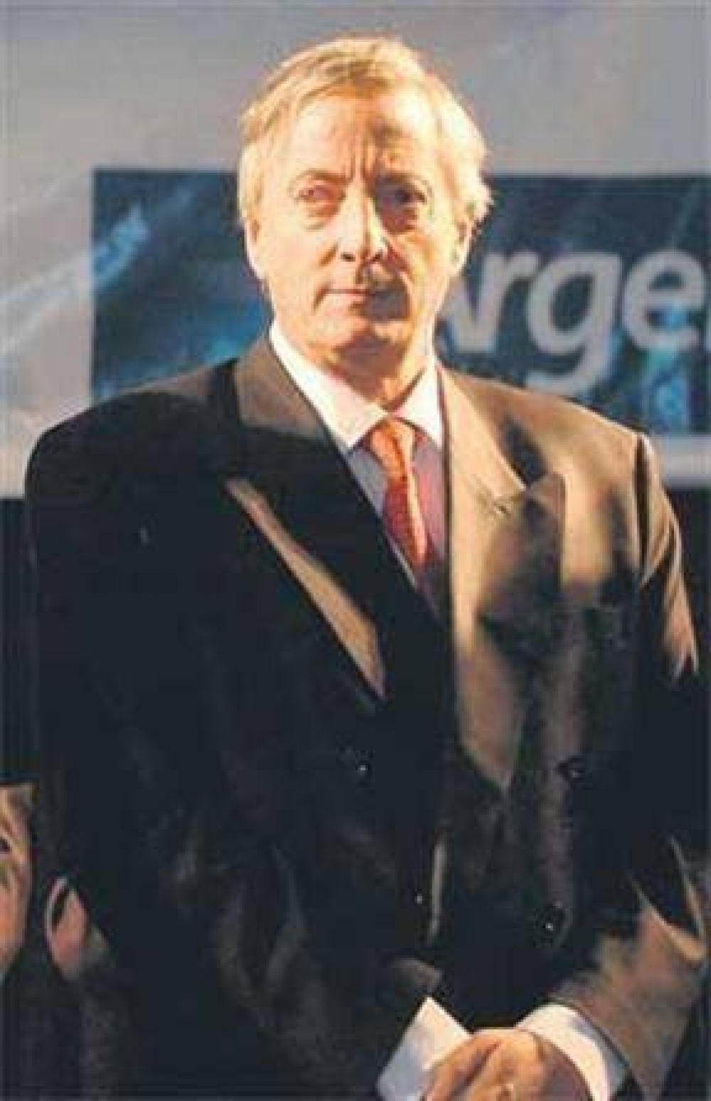 Kirchner definir� a fines de a�o si va como candidato