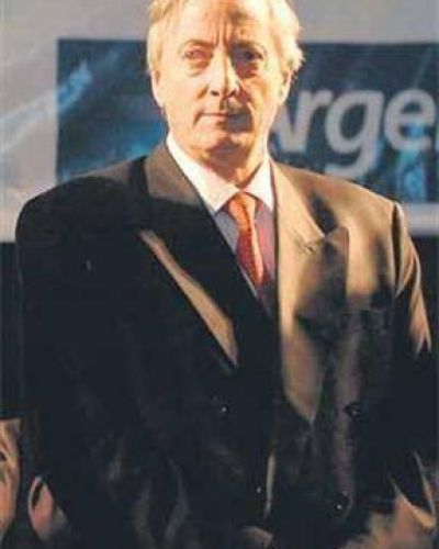 Kirchner definir� a fines de a�o si va como candidato