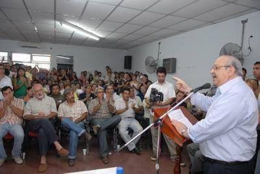 Con poco debate y acuerdo de l�neas, se realiz� la Convenci�n