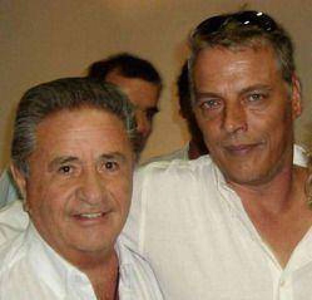 En el acto de lanzamiento de su candidatura presidencial: Marcelo Meglio estuvo reunido con Eduardo Duhalde