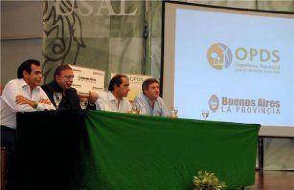 Generacion 3R" Mas de 700 docentes fueron capacitados en materia ambiental en Pilar