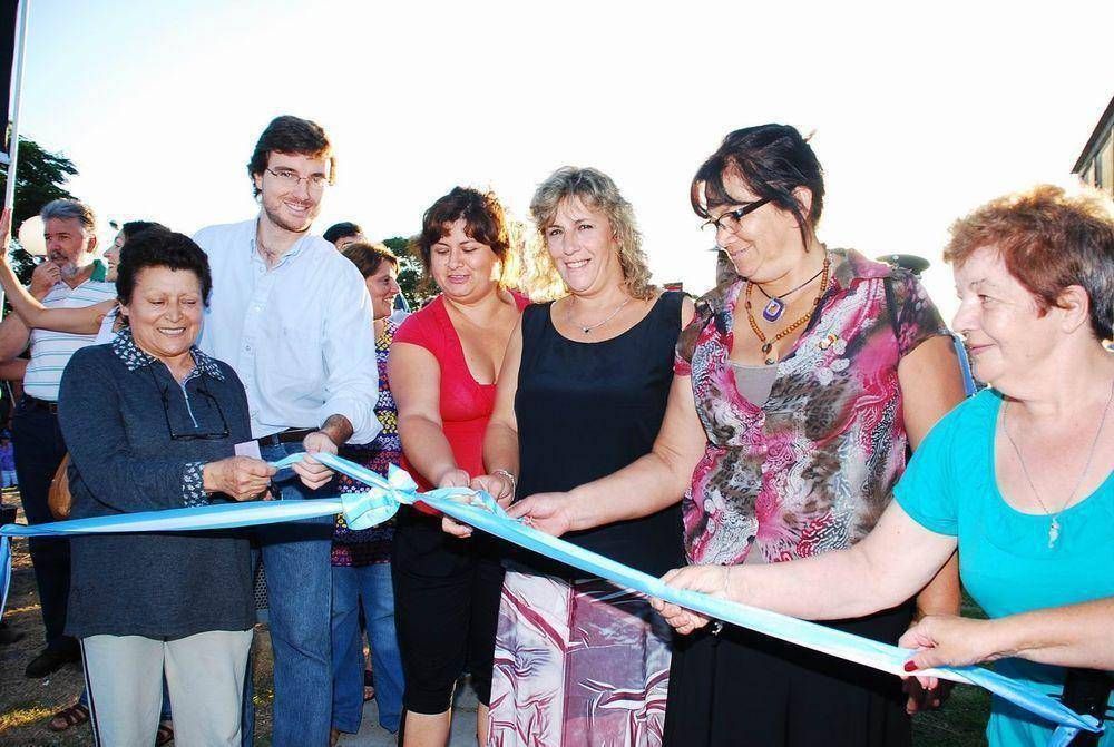 Obras p�blicas Lucas Ghi inaugur� la Plaza del Museo Aeron�utico en Mor�n sur
