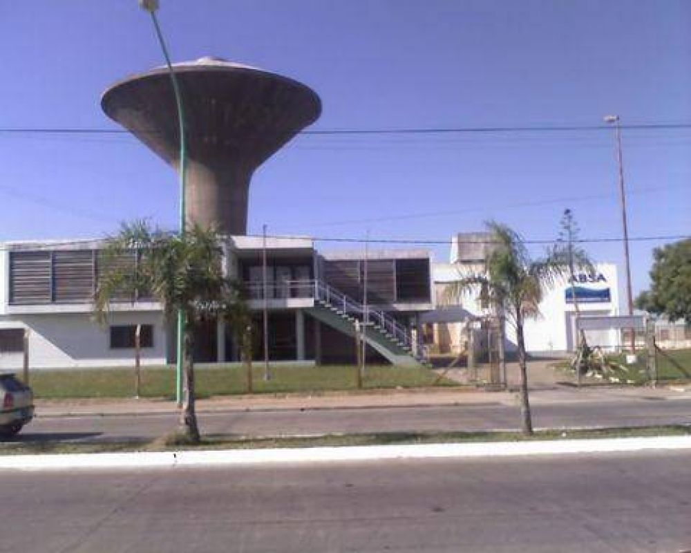  Por un corte de energ�a Falt� agua en Berisso y parte de Ensenada