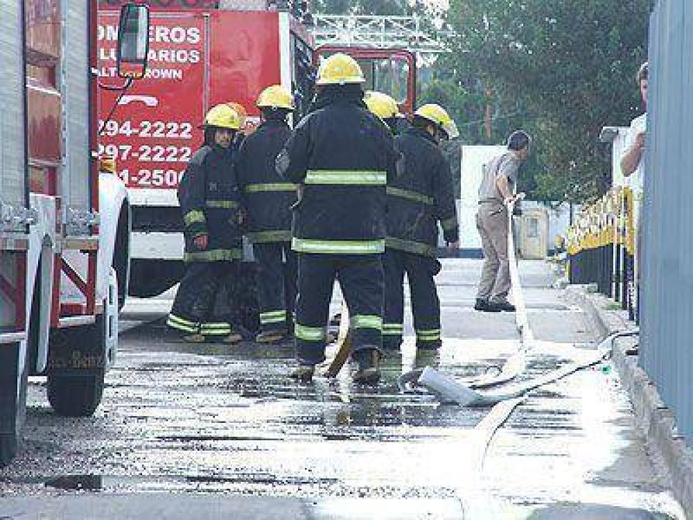 Una fuga de amon�aco gener� alarma en Longchamps
