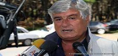 Altieri: un 'caudillo' que aplast� los aparatos del PJ y de la UCR
