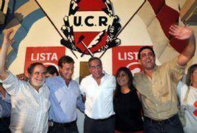 Fayad logr� un amplio triunfo que lo posiciona para 2011