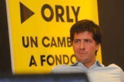 Golpeado, Terranova dice que va a seguir trabajando en pol�tica