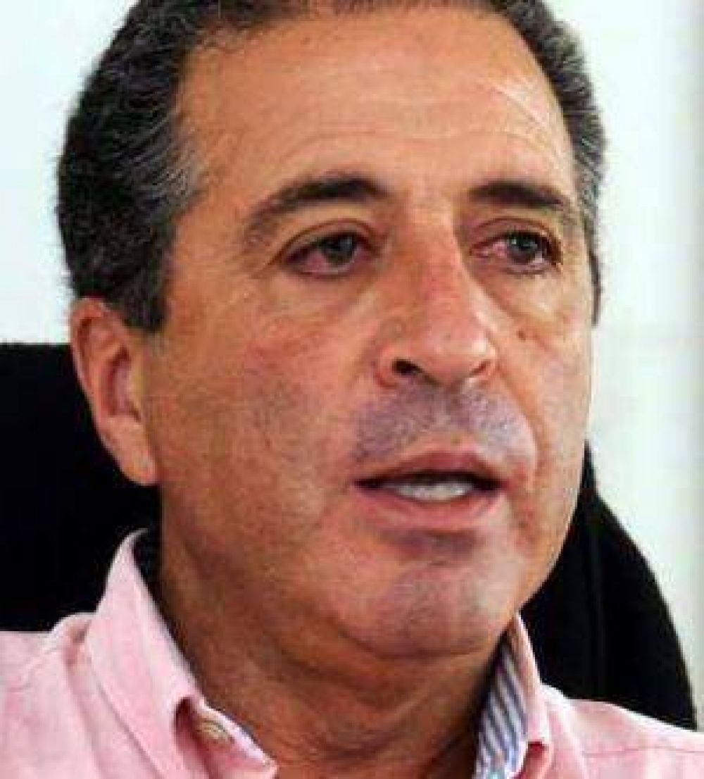 Leiva obtuvo 6,2% y dice que no va a bajar los brazos