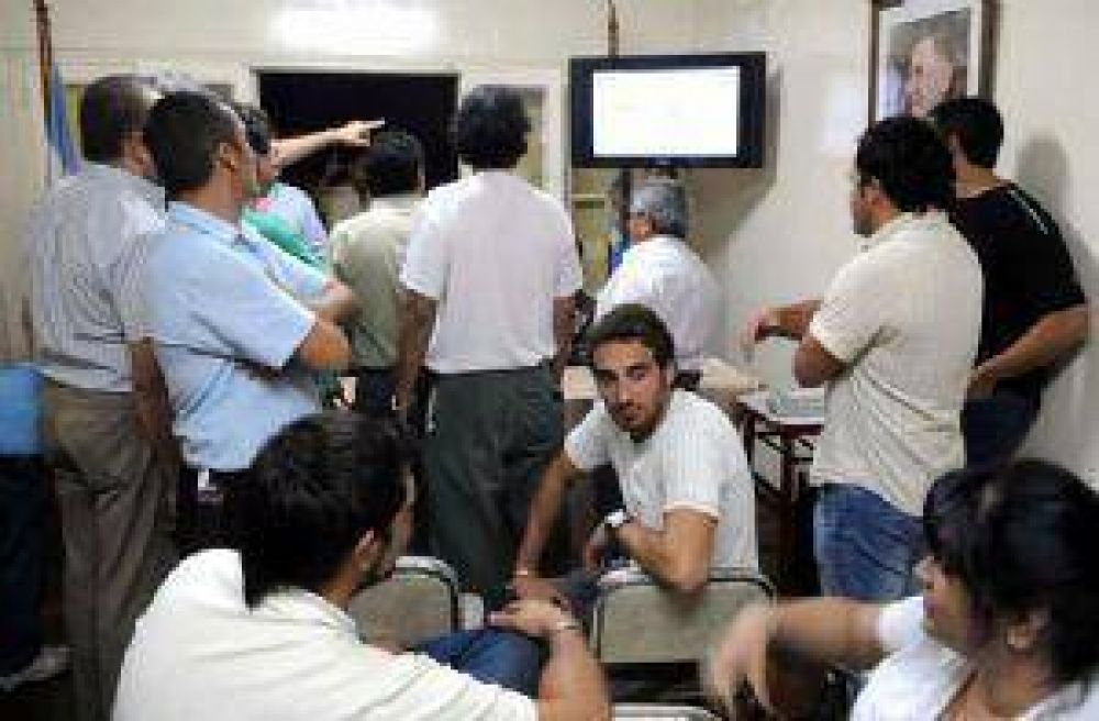 El PJ termin� quinto y achacan a Mazz�n su falta de apoyo