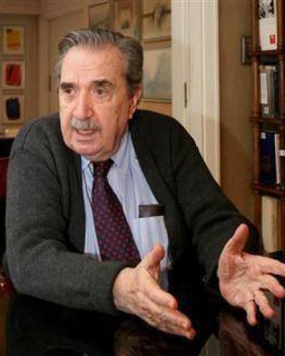 Declaran a Alfons�n "Vecino Ilustre" de Vicente L�pez