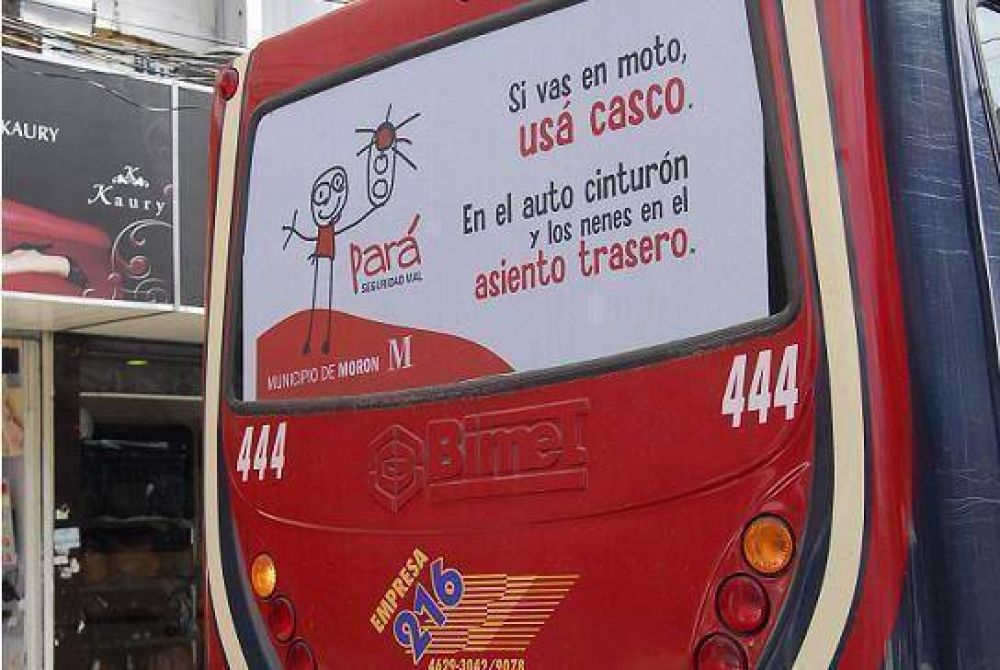Mensajes de prevenci�n vial en los colectivos comunales de Mor�n