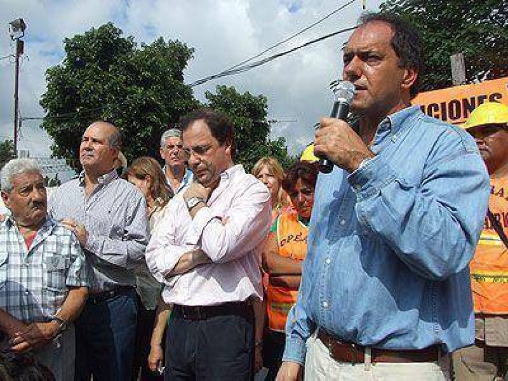 BROWN | JUNTO AL INTENDENTE GIUSTOZZI