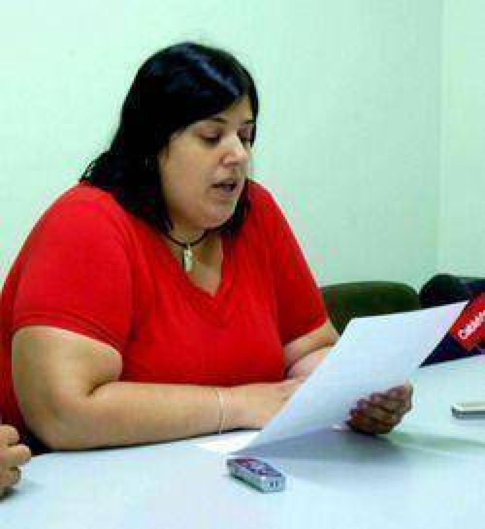 Ante el paro del personal auxiliar: Consejeros escolares de Primero Campana reclamaron la entrega de viandas