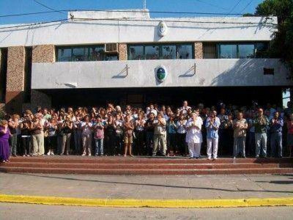 Un abrazo, todos los brazos