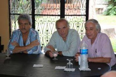 En Z�rate Reuni�n del PJ disidente