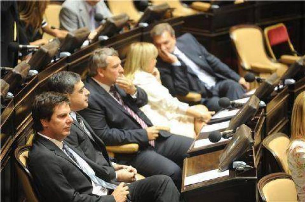Atanasof: "Queremos que los Concejos Deliberantes alarguen su per�odo de sesiones ordinarias"