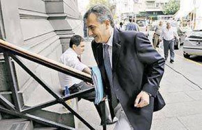 La oposici�n no apelar� y buscar� rechazar el DNU en el Congreso