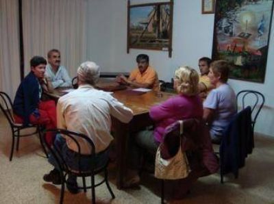 Agua, caminos y seguridad, los temas de la UCR en Copetonas