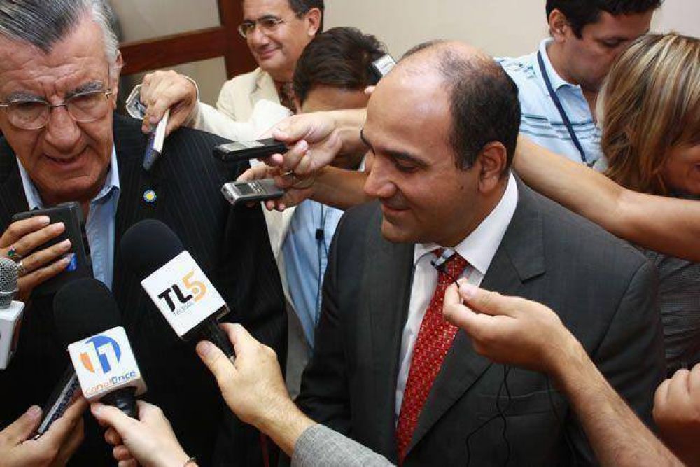 Juan Luis Manzur: "Argentina est� preparada para enfrentar la gripe A"  